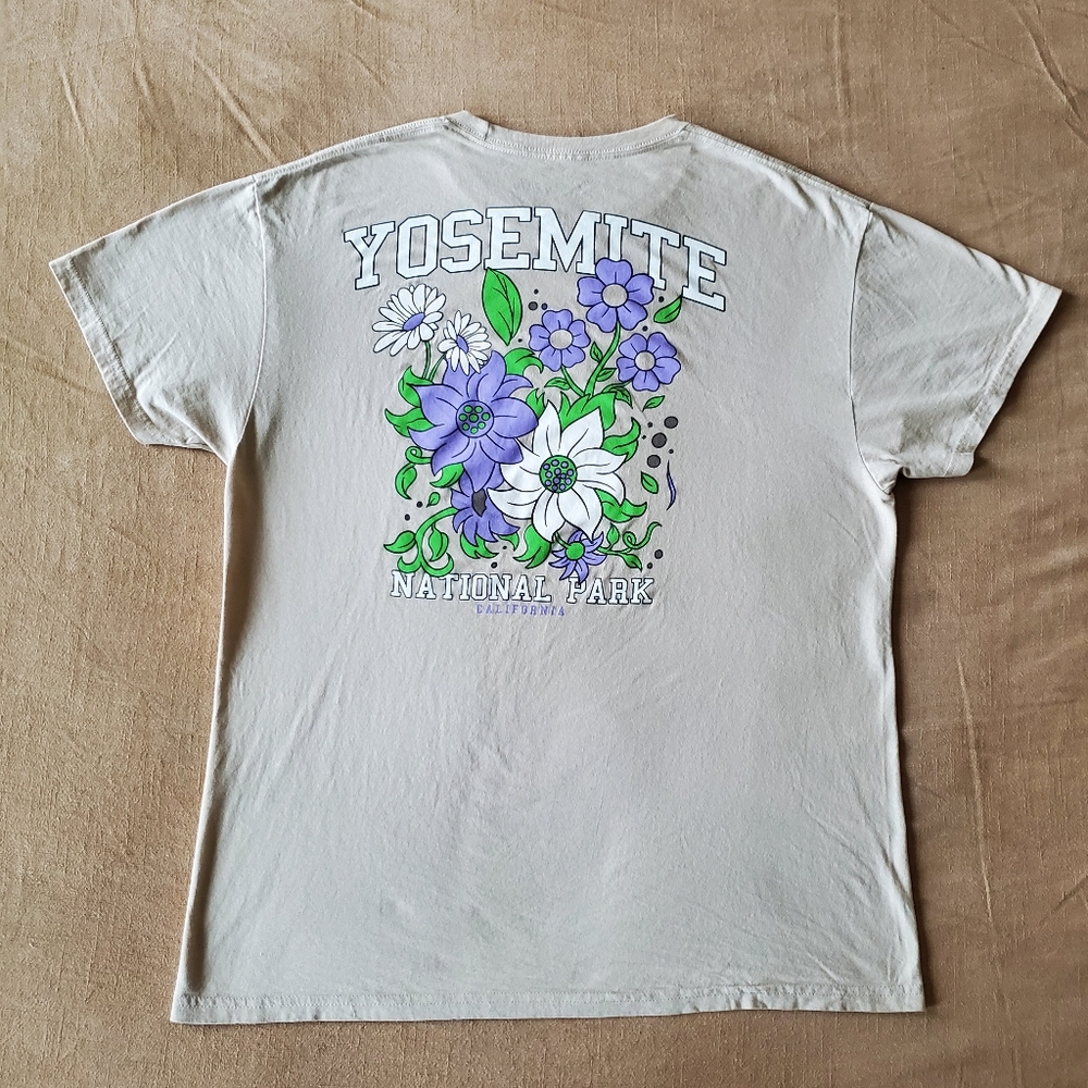 Bowery Supply Co Purple White Flower Yosemite California Shirt Size Large